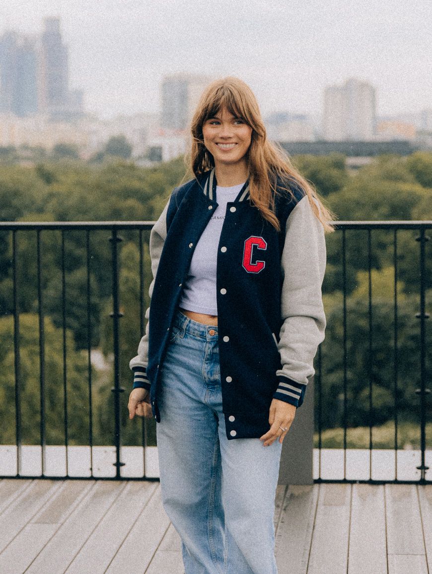 Bluzy baseball dla firm produkowane w Polsce